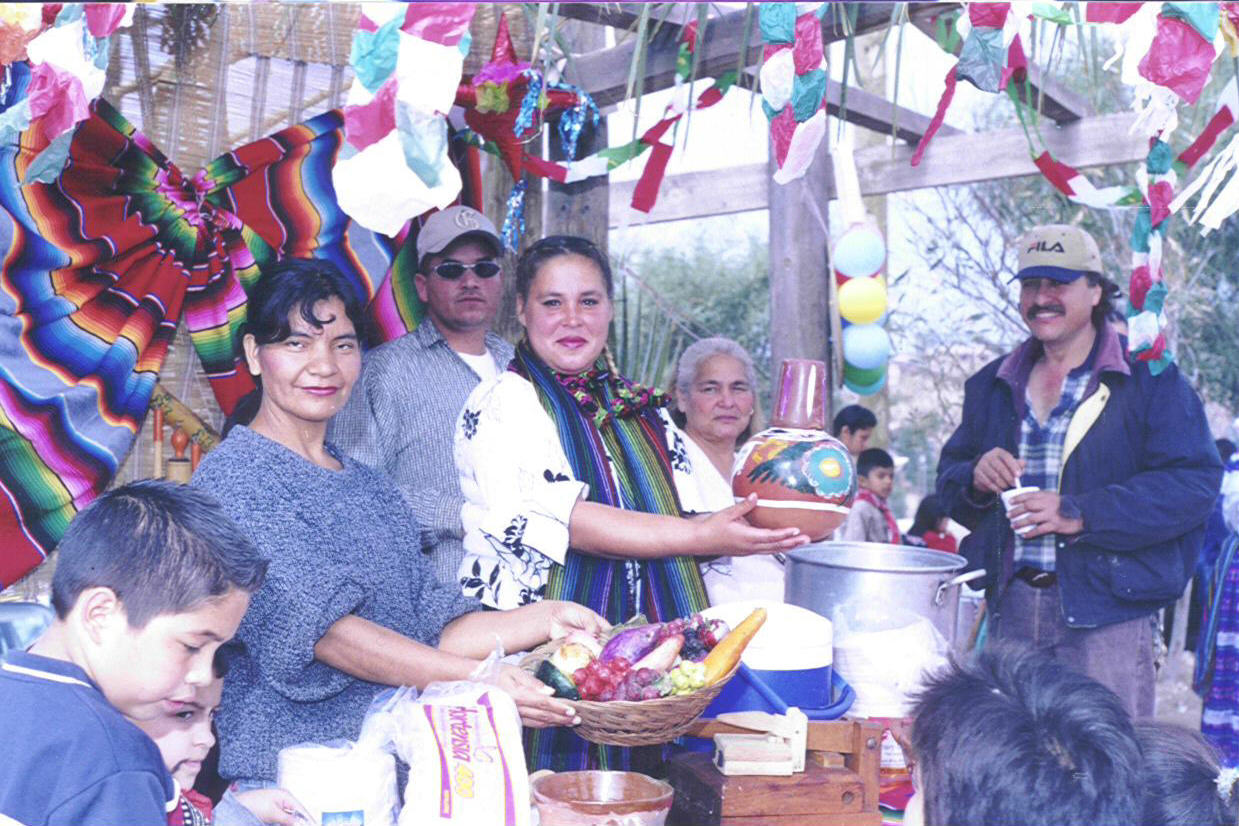 Colegio La Esperanza Puesto de Tamales