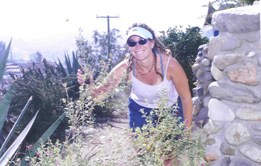 Volunteer Elisa in the garden