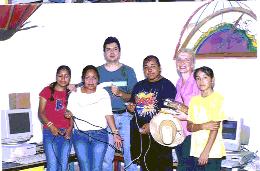 Fixing the Jard&iacute;n de Ni&ntilde;os Computers